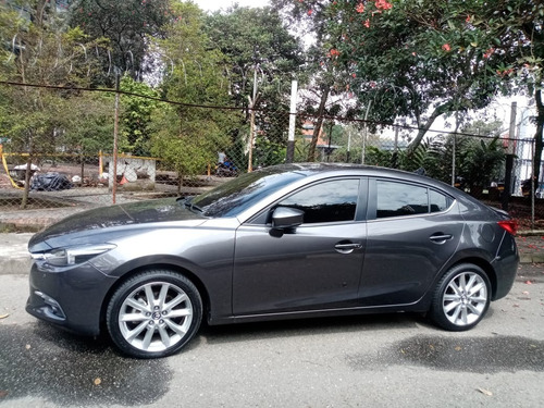Imagen 4 de 14 de Mazda 3 2019