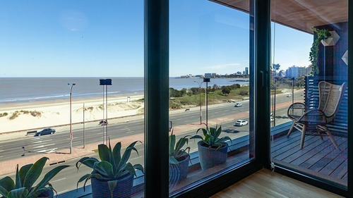Imagen 4 de 14 de Apartamento En Venta Malvin Prontos Para Ocupar !