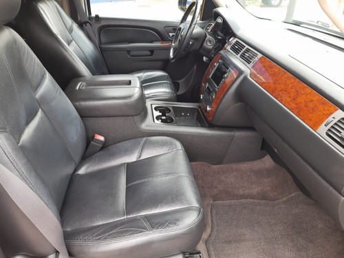 Imagen 11 de 14 de 2011 Chevrolet Suburban Lt