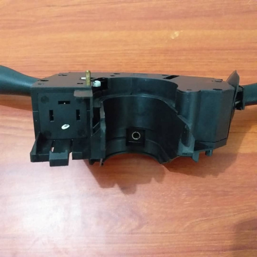Imagen 2 de 4 de Conmutador De Luces Ford Fiesta Original Usado Para Reparar
