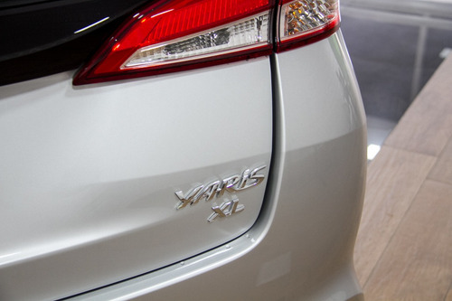 Toyota Yaris 1.5 Xl Plus Connect Cvt (flex)
