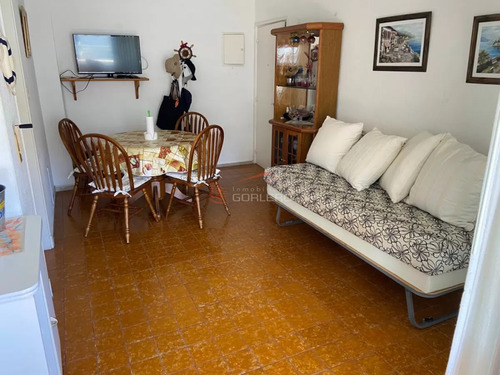 Alquilar De Apartamento En Punta Del Este, Península 2 Dormitorios.