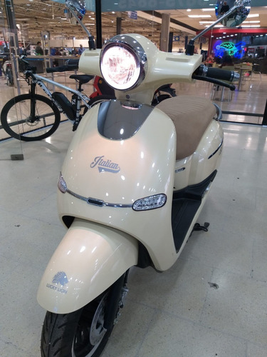 Imagen 6 de 15 de Scooter Eléctric Lucky Lion Italian Litio Moto No Sunra Elpr