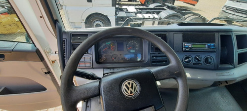Imagem 5 de 15 de Vw 15.180 4x2 Caçamba Facchini