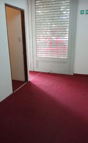 Alquiler Casa En Planta Alta Prox A 18 De Julio
