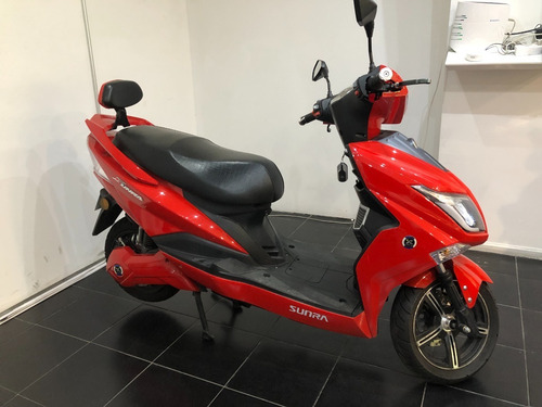 Imagen 3 de 4 de Moto Eléctrico Sunra Hawk Con Batería De Litio