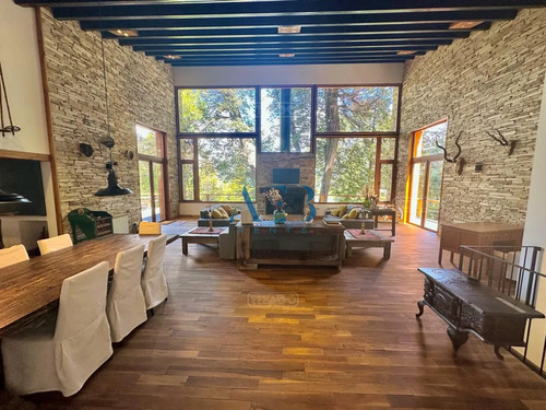Venta De Casa En Arelauquen - Bariloche -