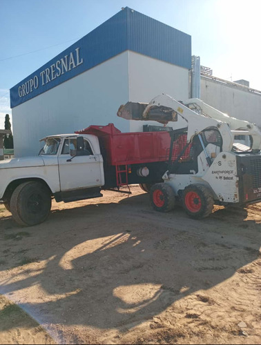 Alquiler De Bobcat, Mini Pala, Movimiento De Suelo