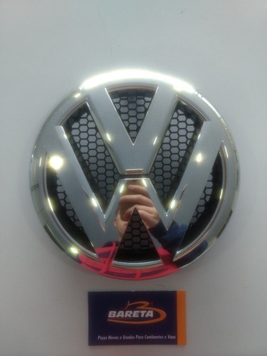 Emblema Da Grade Volkswagen Amarok 2010 Até 2016