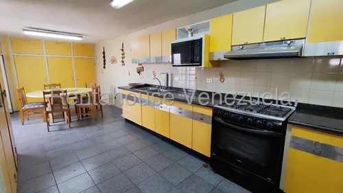 Alto Prado Mls# 25-15032 Wm