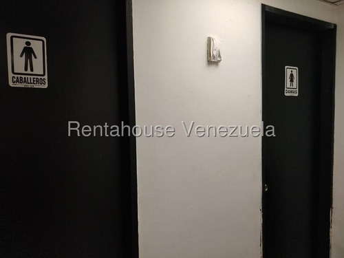 Local En Venta Santa Eduvigis Wl25-18135