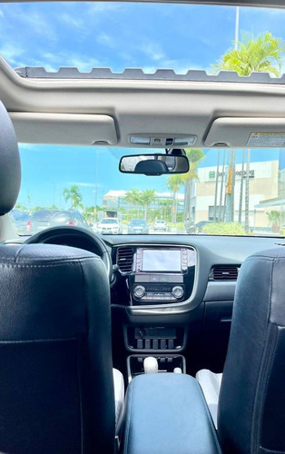 Imagem 11 de 12 de Mitsubishi Outlander 2.0 16v Gasolina 4p Automático