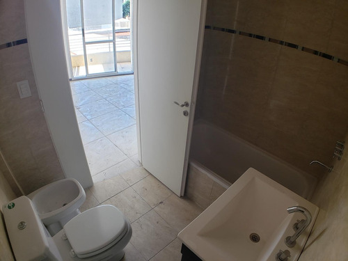 Imagen 8 de 10 de Venta - 2 Ambientes - Villa Ortuzar