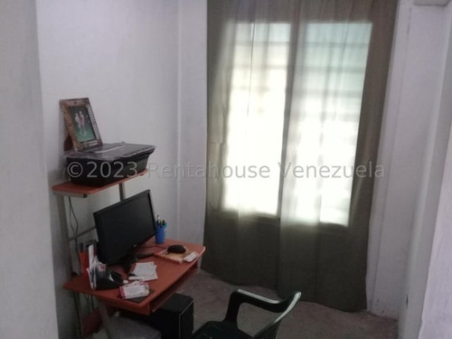 Imagen 8 de 30 de $$$maría Gabriella Mendoza Vende!!! Casa Remodelada En Ubanización Yucataán Codflex23-23062