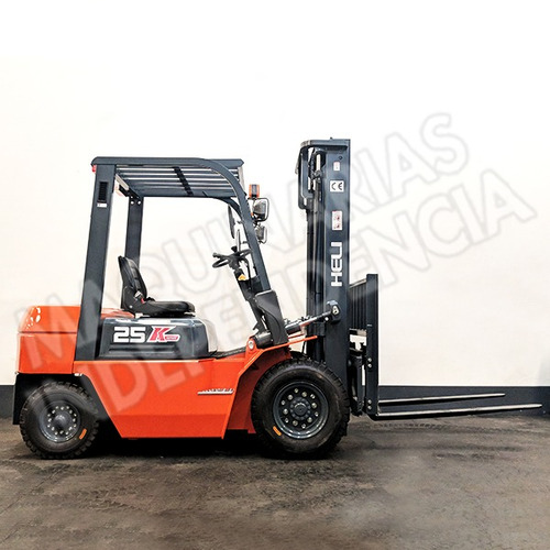 Imagen 2 de 11 de Autoelevador Heli 2500 Kg Diesel Cpcd25 Desplazador 0km
