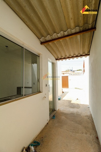 Imagem 18 de 25 de Casa À Venda, 3 Quartos, 1 Vaga, Santa Lucia - Divinópolis/mg - 44523