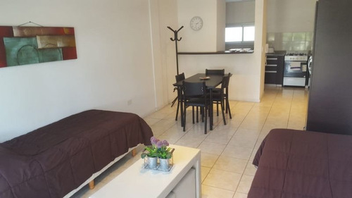 Imagen 8 de 9 de Alquiler Temporario De Departamento Monoambiente En Centro,
