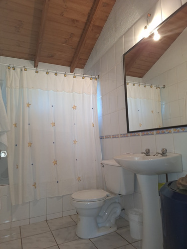 Linda Casa Gran Terreno 750 Mts Av España Con Tralcamahuida