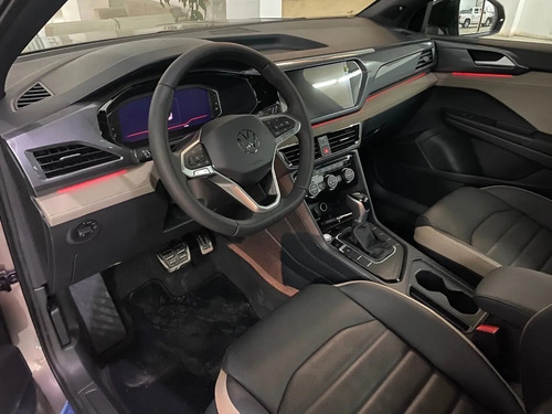 Imagen 3 de 25 de Volkswagen Taos 1.4 250tsi Hero Automatica At 2022 0km Vw 05