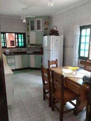 Imagem 6 de 14 de Casa Em Condomínio 20 Mts Do Mar E Com Piscina - Itanhaém Sp
