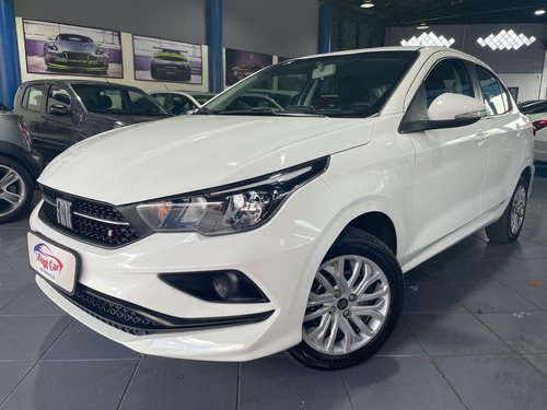 Fiat Cronos 1.0 Drive Flex 4p