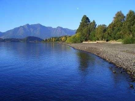 Excelente Casa Con Vista Y Acceso A Lago
