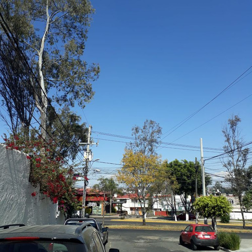 Terreno En Venta Sobre Av. Camelinas