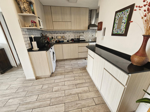 Departamento - Venta - 3 Ambientes - Flores