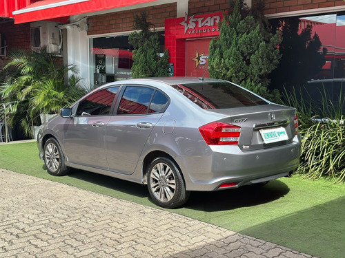 Honda City Sedan LX 1.5 Flex 16V 4p Aut.