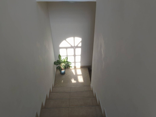 Imagen 3 de 11 de Se Vende Tonwhouse De 110m2 En Los Faroles, San Diego. Cód 142250