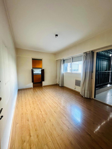 Departamento 2 Ambientes En Avellaneda - Alquiler O Venta