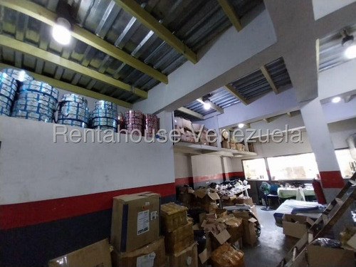 Cf Edificio Comercial De 4 Niveles A La Venta En Zona Centro De Maracay!! Listing 25-7691