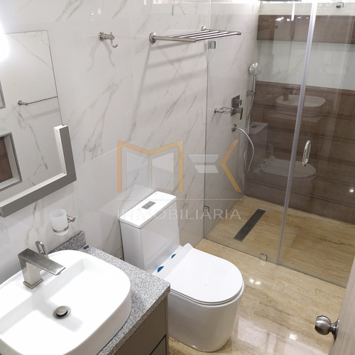 Imagen 8 de 10 de Urbanización La Floresta, Las Delicias Maracay / Mk Inmobiliaria 04145865382