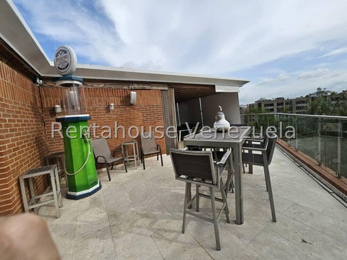 Penthouse ( 3 Niveles / Remodelado ) Venta La Castellana Mls - 25-6400