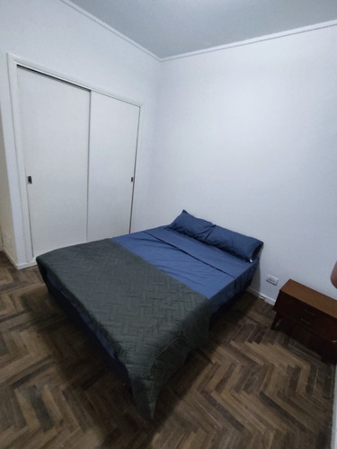 Departamento Dos Ambientes En Alquiler - Marzo A Diciembre - Zona Plaza Colon, Mar Del Plata.