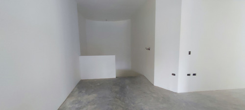 Se Vende Ph En Lomas De Las Mercedes