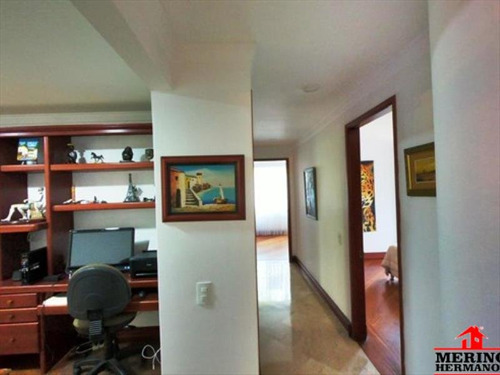 Apartamento En Arriendo En Medellín - El Poblado