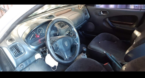 Imagen 3 de 15 de Rover 216 1998 1.6 216 Sli