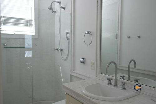 Imagem 24 de 30 de Alphaville Residencial 02 | Locação | Casa | Próxima Da Portaria - Jt0072