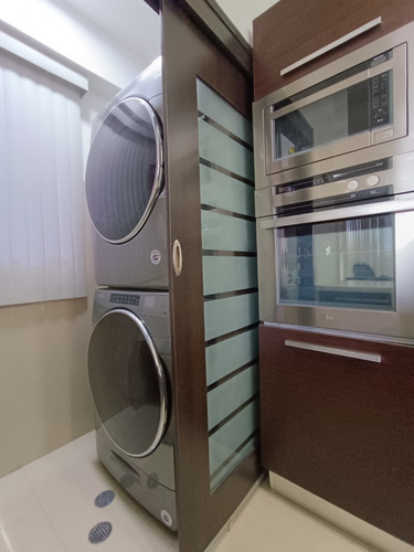 Apartamento Dinastia 3, Av Bolívar, Lechería