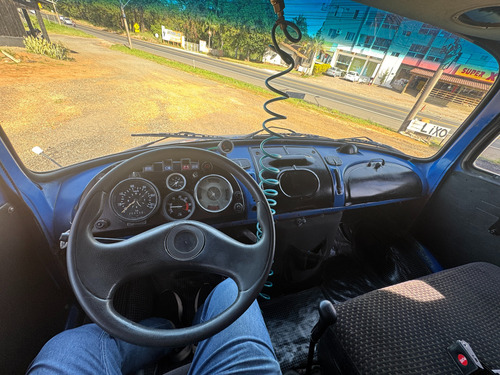 Mercedes Benz Mb 1113 Toco 4x2 Com Carroceria Graneleira