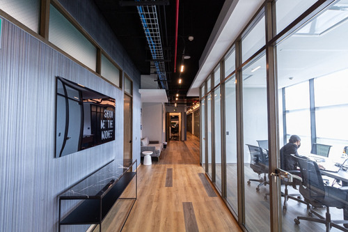 Descubre Las Oficinas Ideales En Prolongación Reforma Santa Fe! Se Entregan Terminadas A Las Necesidades Del Cliente. Llave En Mano. Espacios A Medida, Seguridad 24/7, Terraza Y Más.
