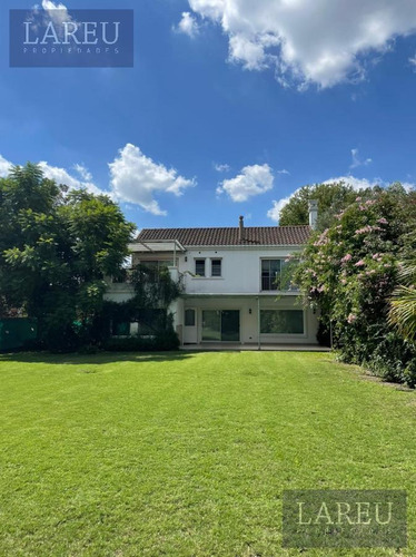 Imagen 2 de 30 de Casa En Venta - Club De Campo Pueyrredon