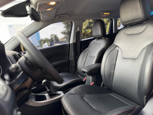 Jeep Compass 2.0 16V FLEX LONGITUDE AUTOMÁTICO