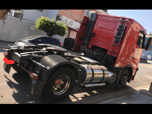 Imagem 2 de 9 de Volvo Fh12 380