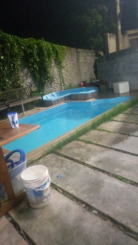 Linda Casa Com Piscina E Spa