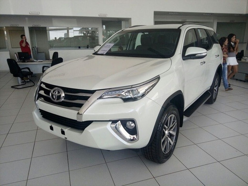 Toyota Sw4 2.8 Tdi Srx 7l 4x4 Aut. 5p