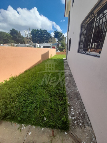 Imagen 7 de 16 de Amplia Casa Con Un Gran Patio En Santiago Llanos De Gurabo (jpc-215)