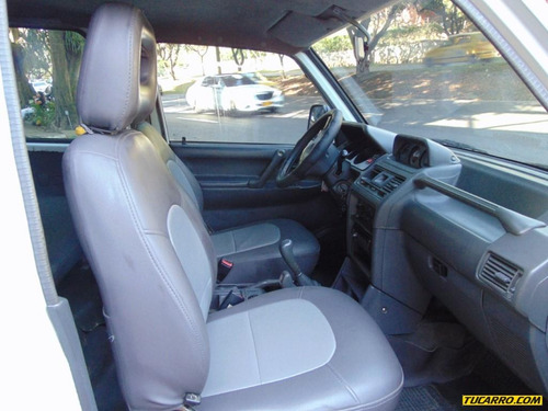 Mitsubishi Montero 2.4 Mt 2400cc 3p
