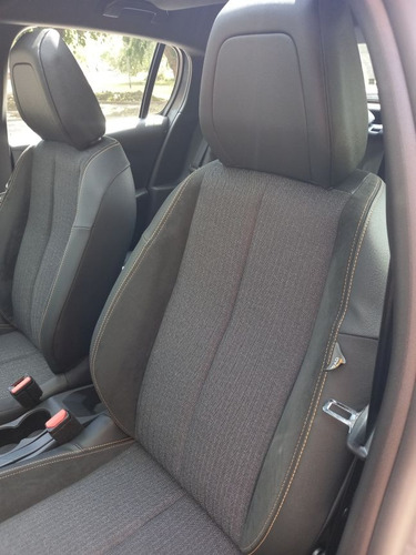 Peugeot 208 1.6 Road Trip